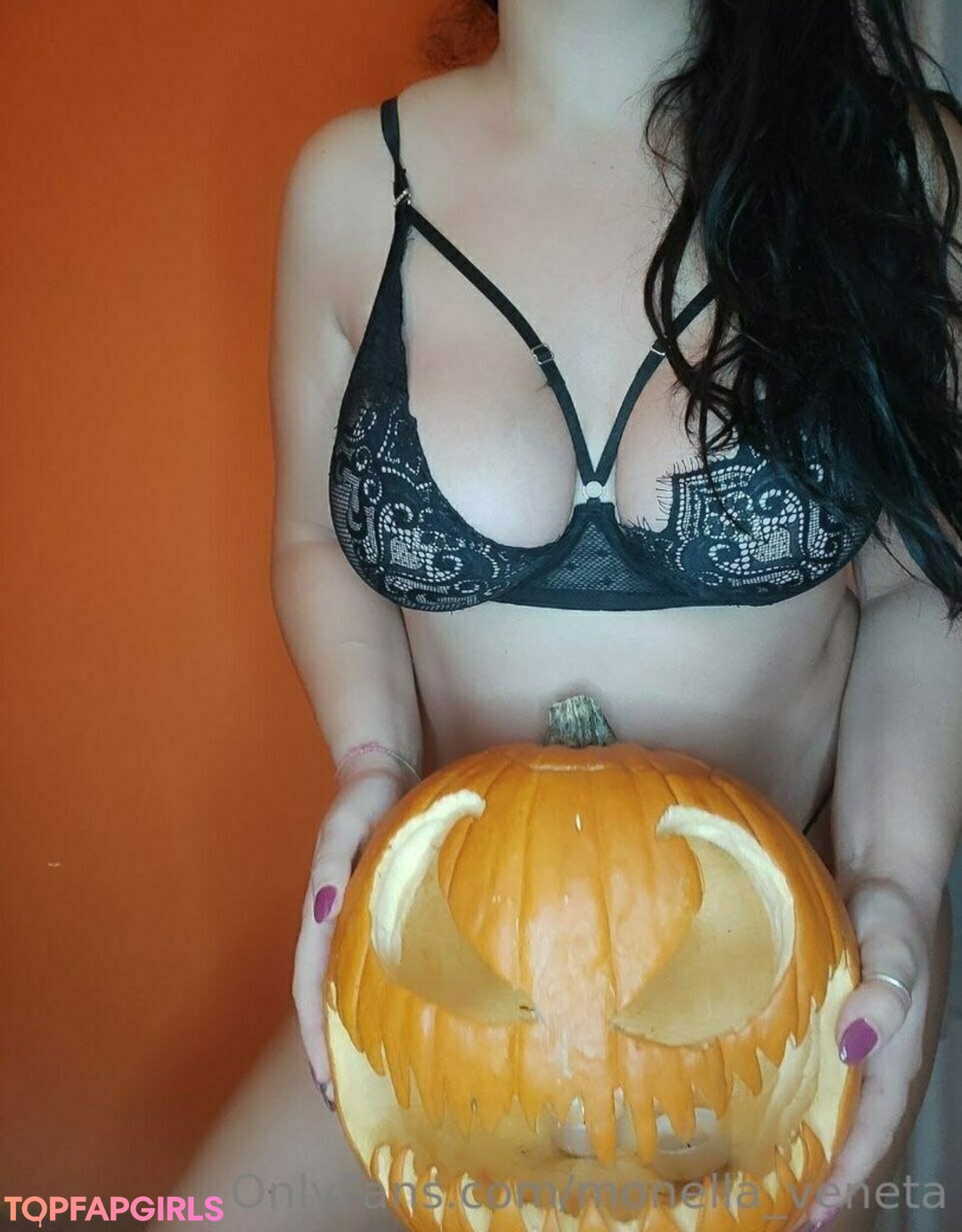 monella veneta star nude image