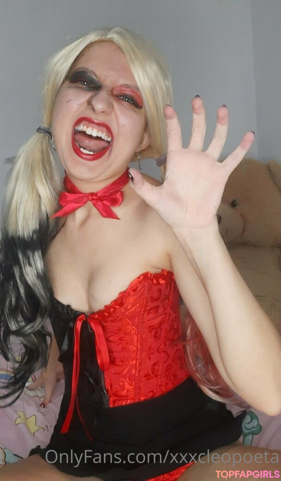 xxxcleopoeta model top pics