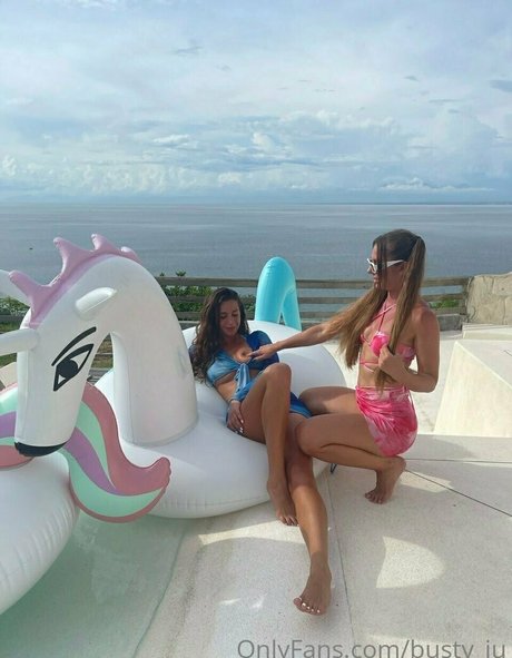 busty ju model erotic galleries