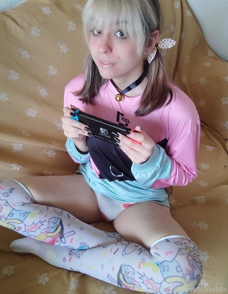 CherryShakeMin pornstar best pics