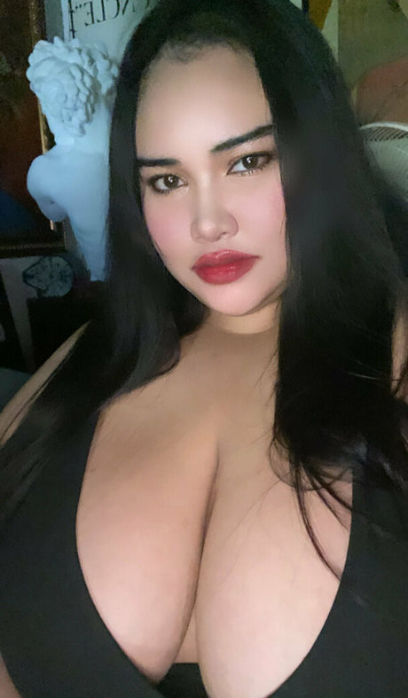 badienana92 model porn pictures