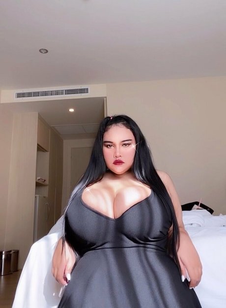 badienana92 exclusive pornstar pics