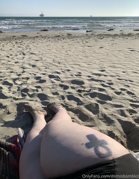 domisbomb pornstar top img