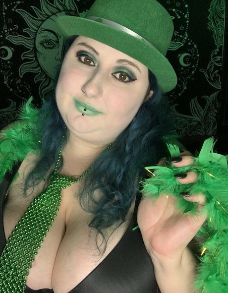 domisbomb sex model image