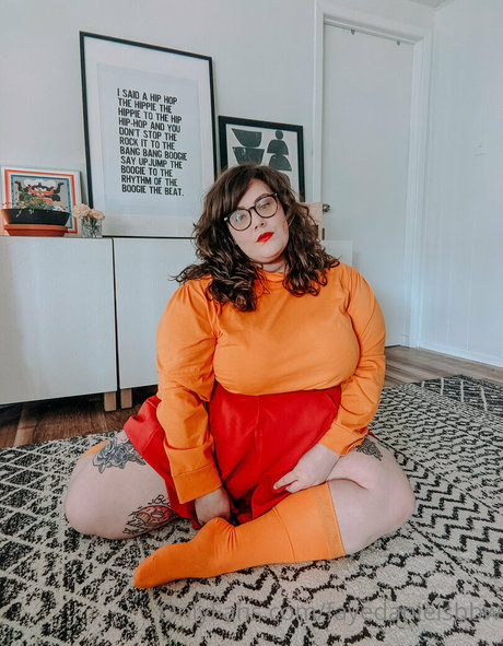 fayedanielsbbw model free images