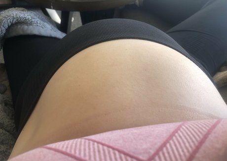 livpat3 naked actress pic