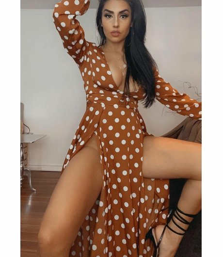 Mynameiszaraaa model erotic img