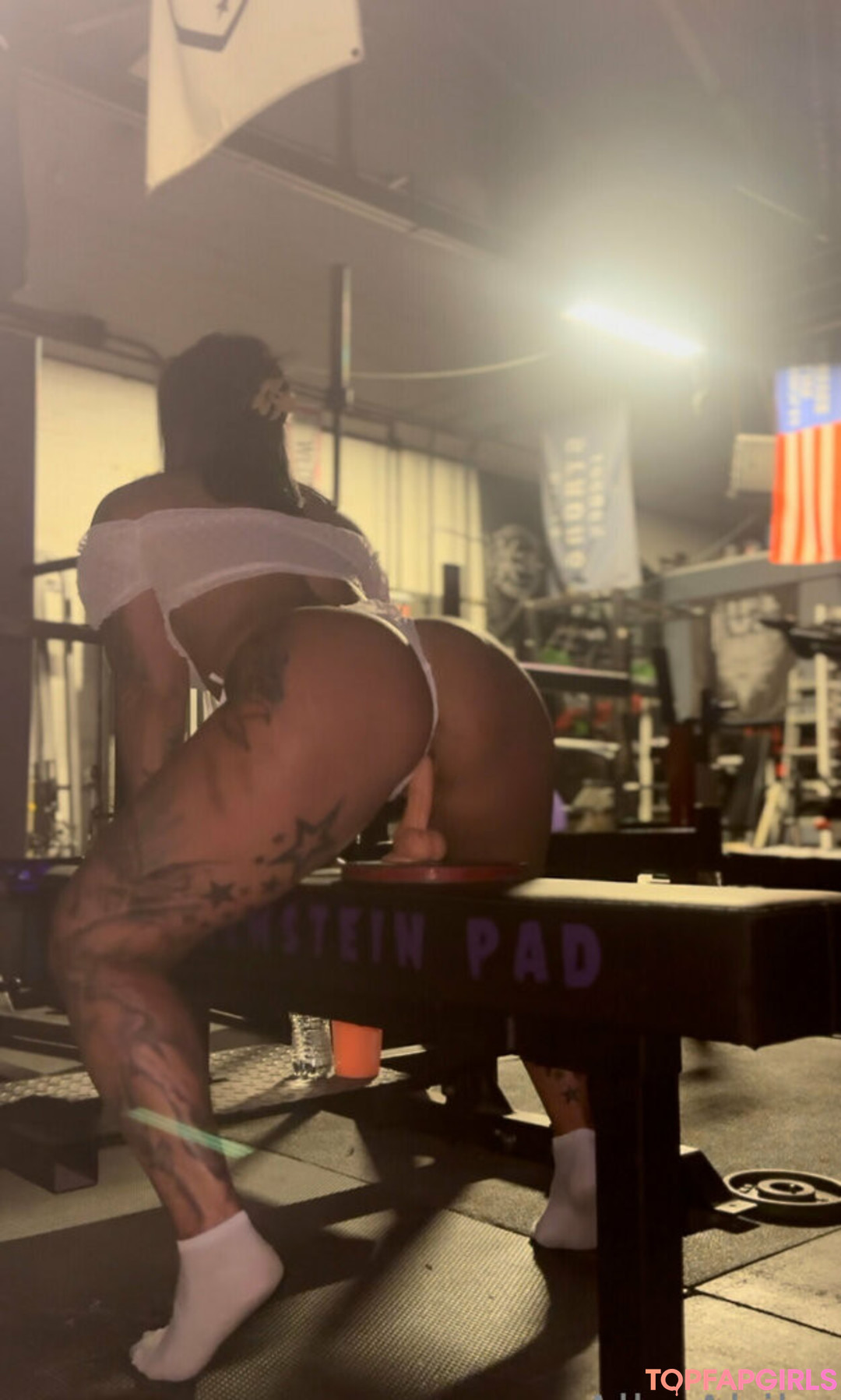 Jenna Skiba naked pornstar gallery