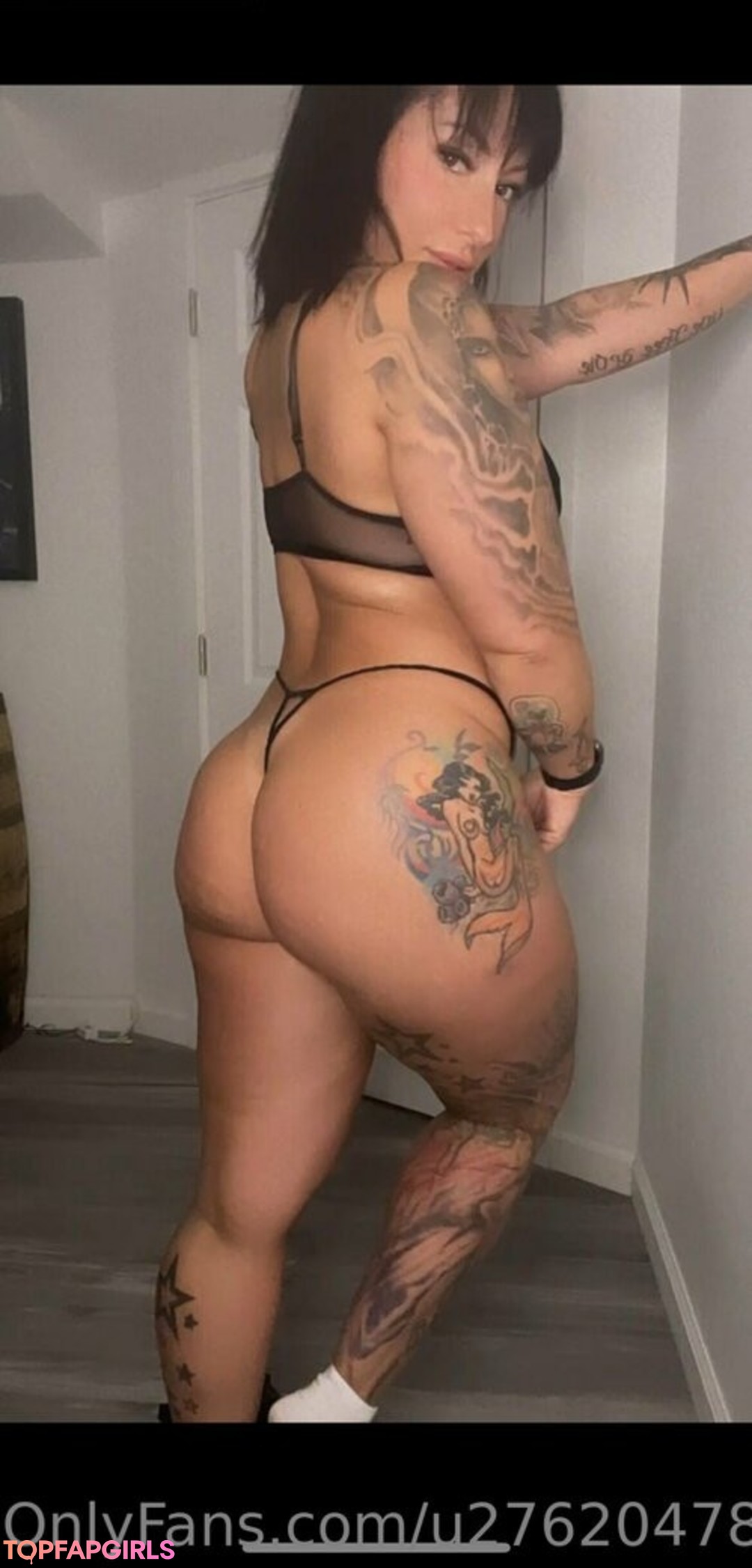 Jenna Skiba model beautiful photo