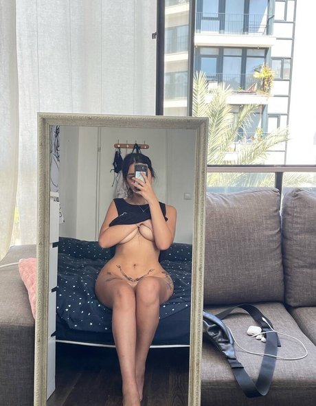 Shahaff Levi porn model image