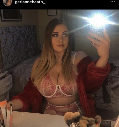 Geri Anne Heath naked model photo