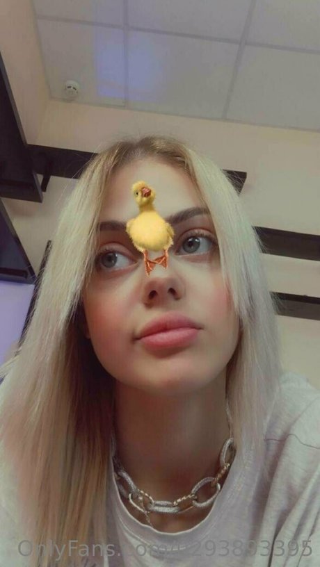 viktoria red pornstar top photo