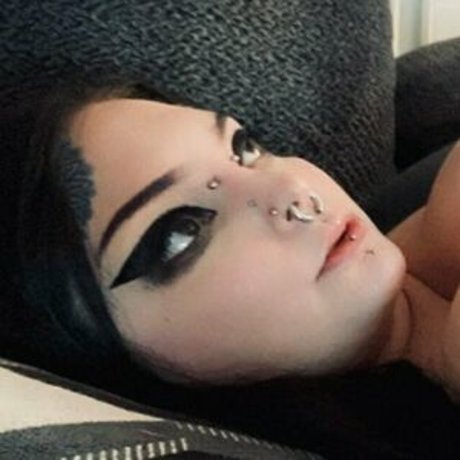 20 years old onlyfans art nude images