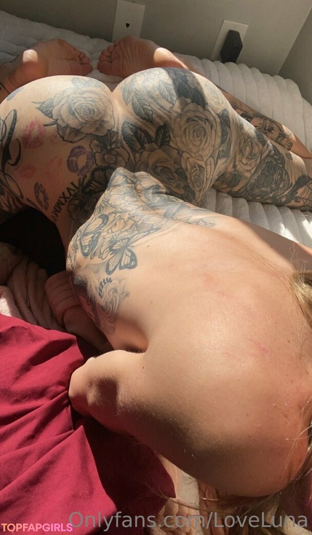 loveluna pornstar erotic picture