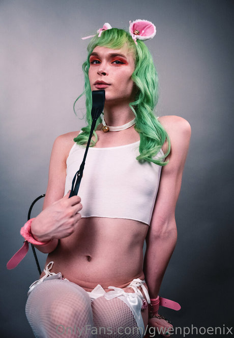 gwenphoenix erotic actress archive