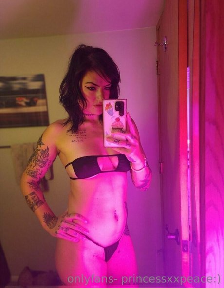 princessxxpeacefree free pornstar photo