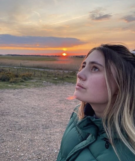 italian milf onlyfans best picture