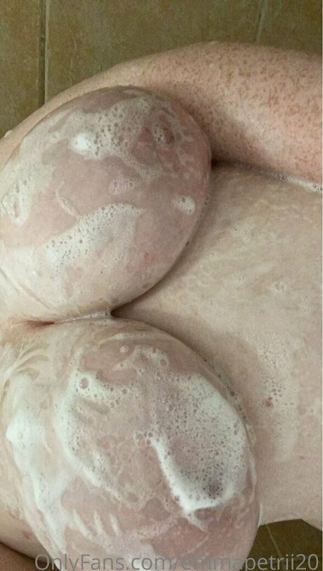 bigtittyemma art actress picture