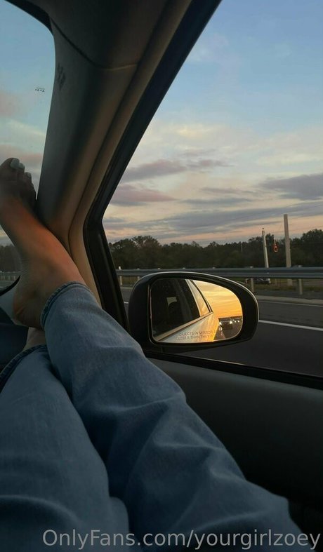 yourgirlzoey perfect star image