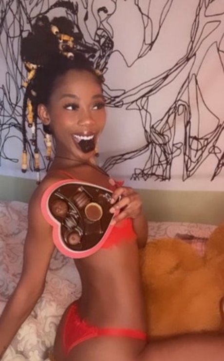 Urfavgirlfriend perfect star pictures