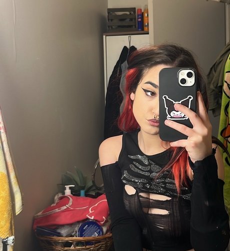 xxsgoddess model naked photo