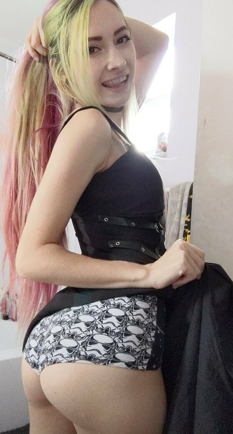 leenamouz best pornstar pics