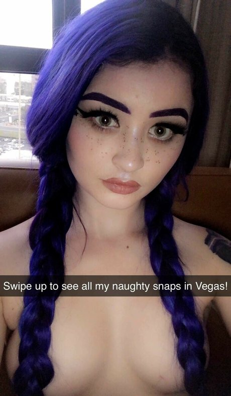 MiniTruckMommy naked model galleries