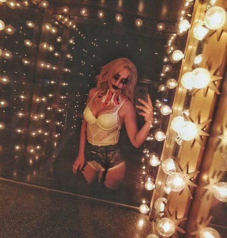 mature blonde onlyfans sexy img