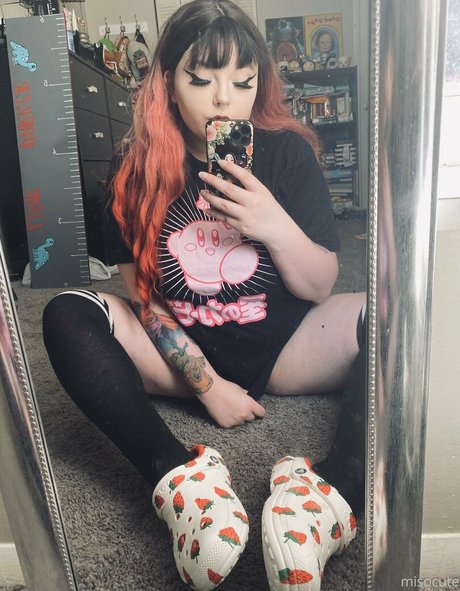 misocute sexy model photos