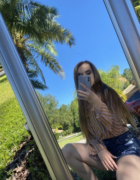 taylorherd02 nice pornstar pic