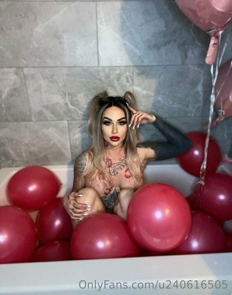 Getin loser21 beautiful model photo