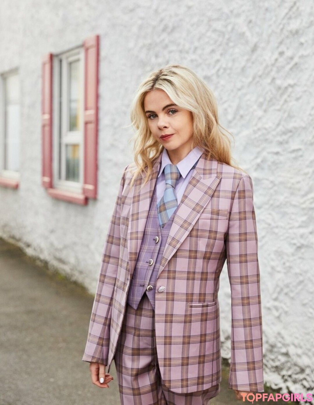 Saoirse Monica Jackson star exclusive pics