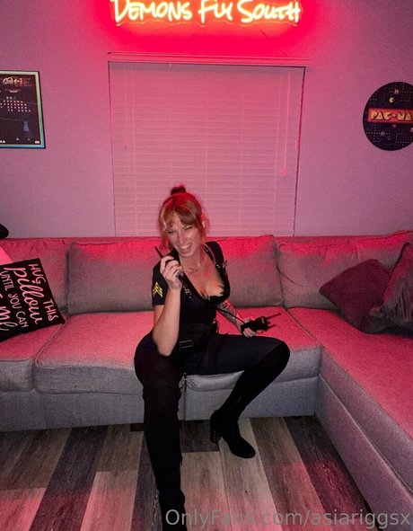 asiariggsx profile image