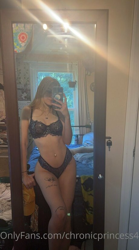 chronicprincess420 star hot image