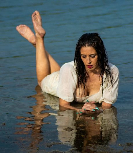 naughtyrebecca1 hd actress photos