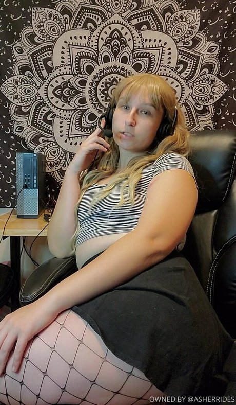 asherridesfree pornstar high quality pictures