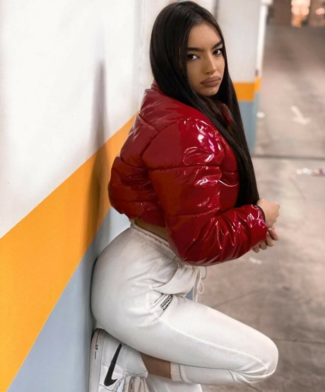 black hair milf onlyfans free image