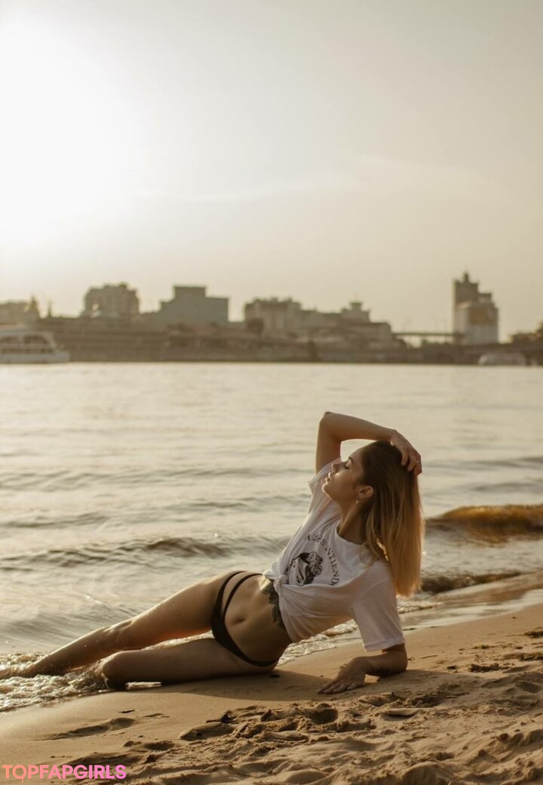 Mary Jain model beautiful pictures