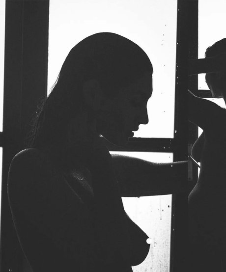 naked milf onlyfans best photos