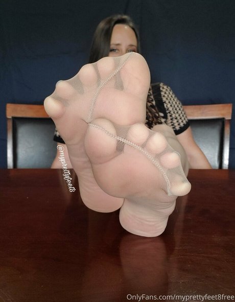 myprettyfeet8free model nice img