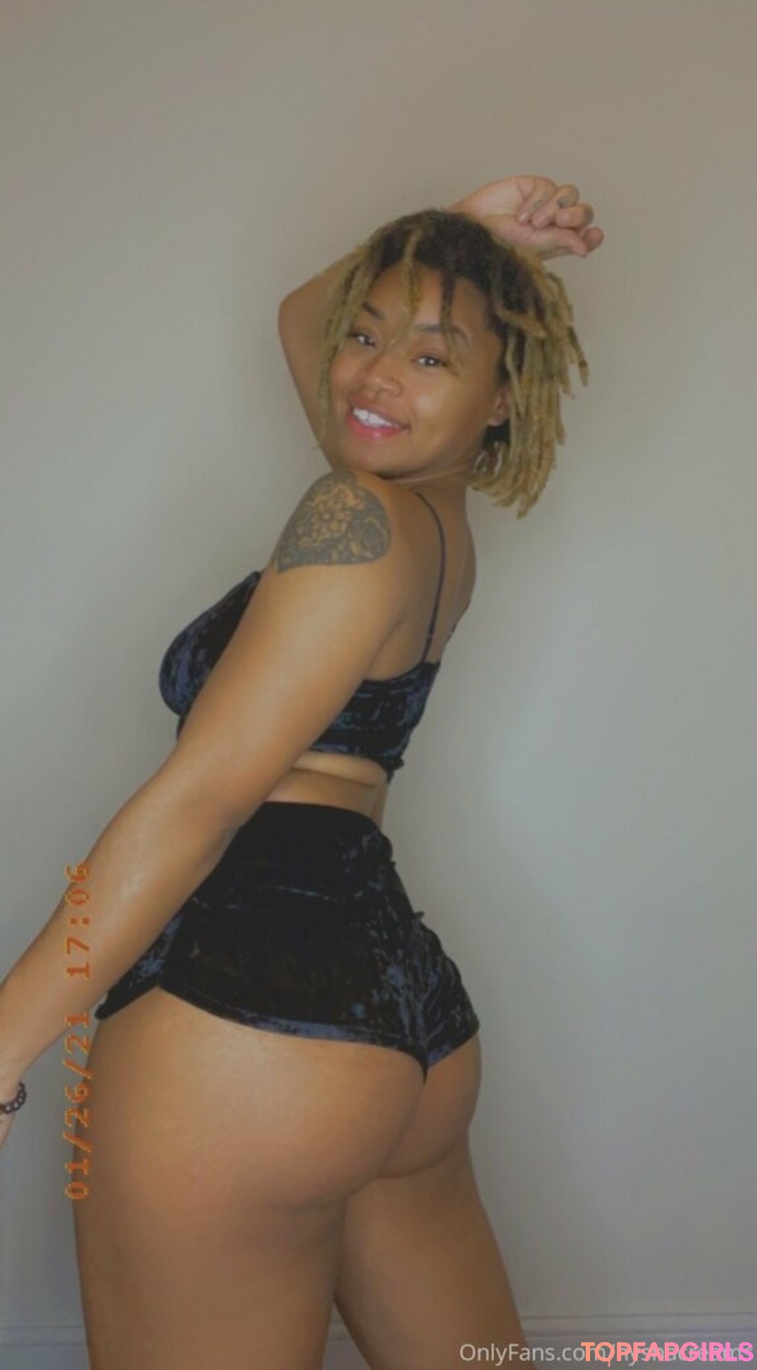 nyshacreams pretty actress img