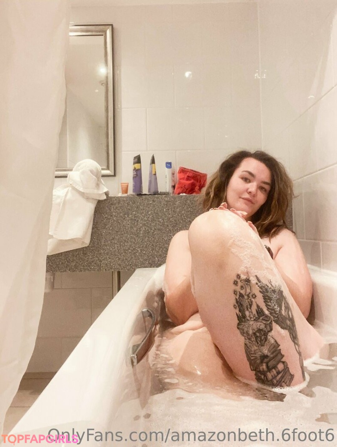 amazonbeth 6foot6 model art pic