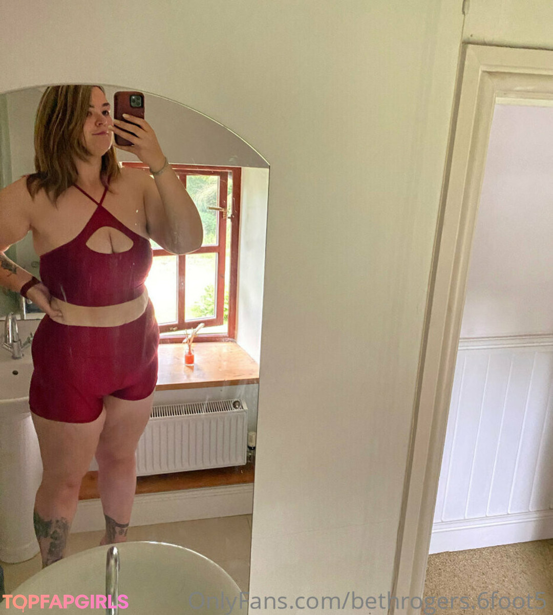 amazonbeth 6foot6 pornstar xxx img