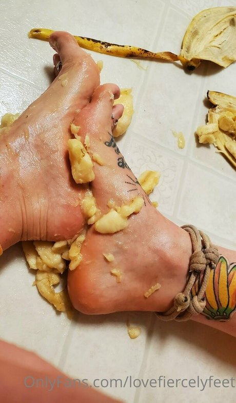 lovefiercelyfeet hot star gallery