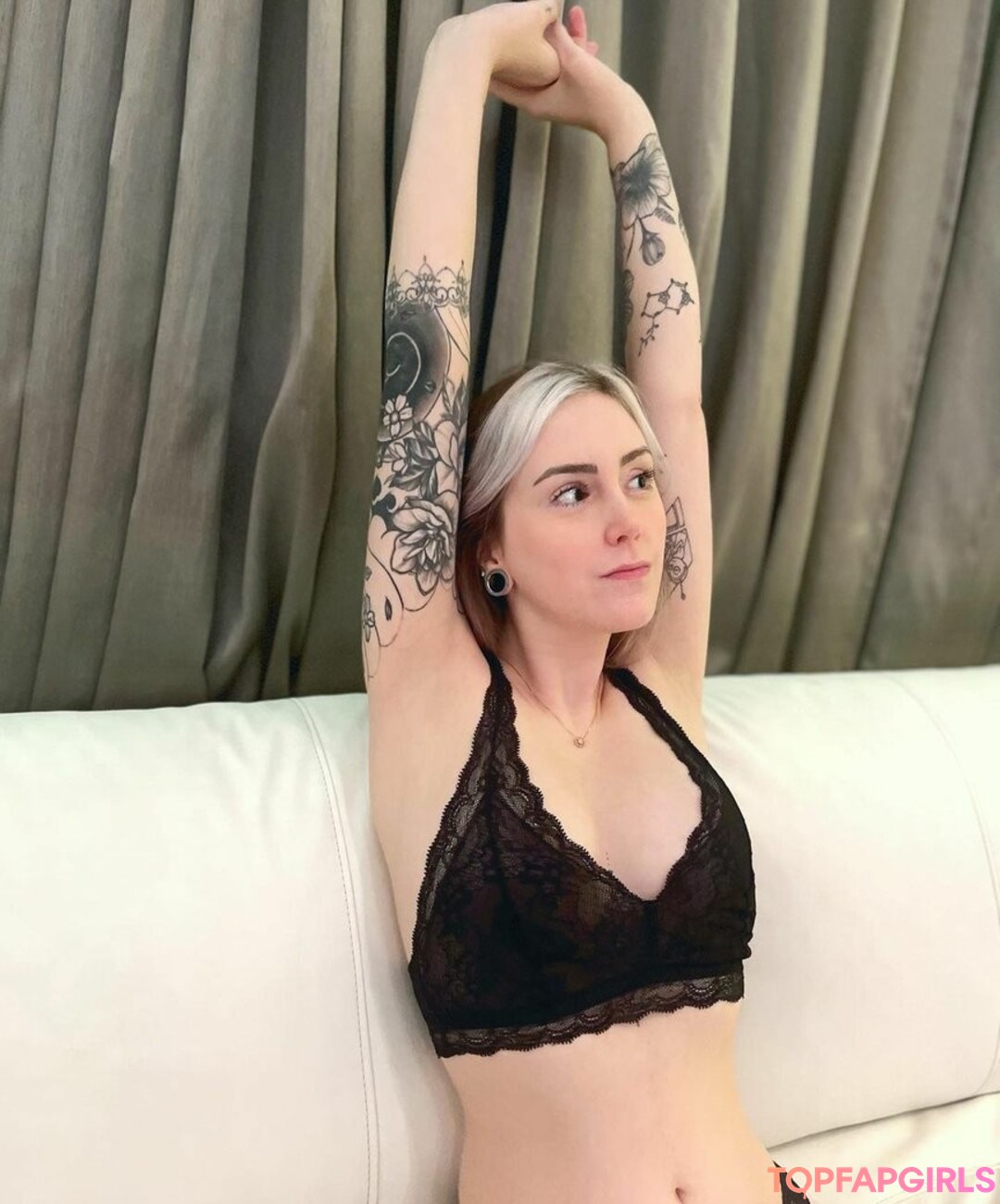 Daphne Palumbo model best photos