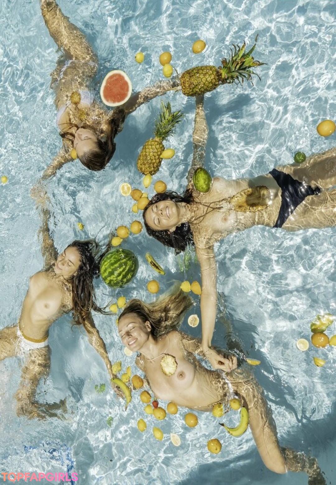 Yanusya star erotic photo