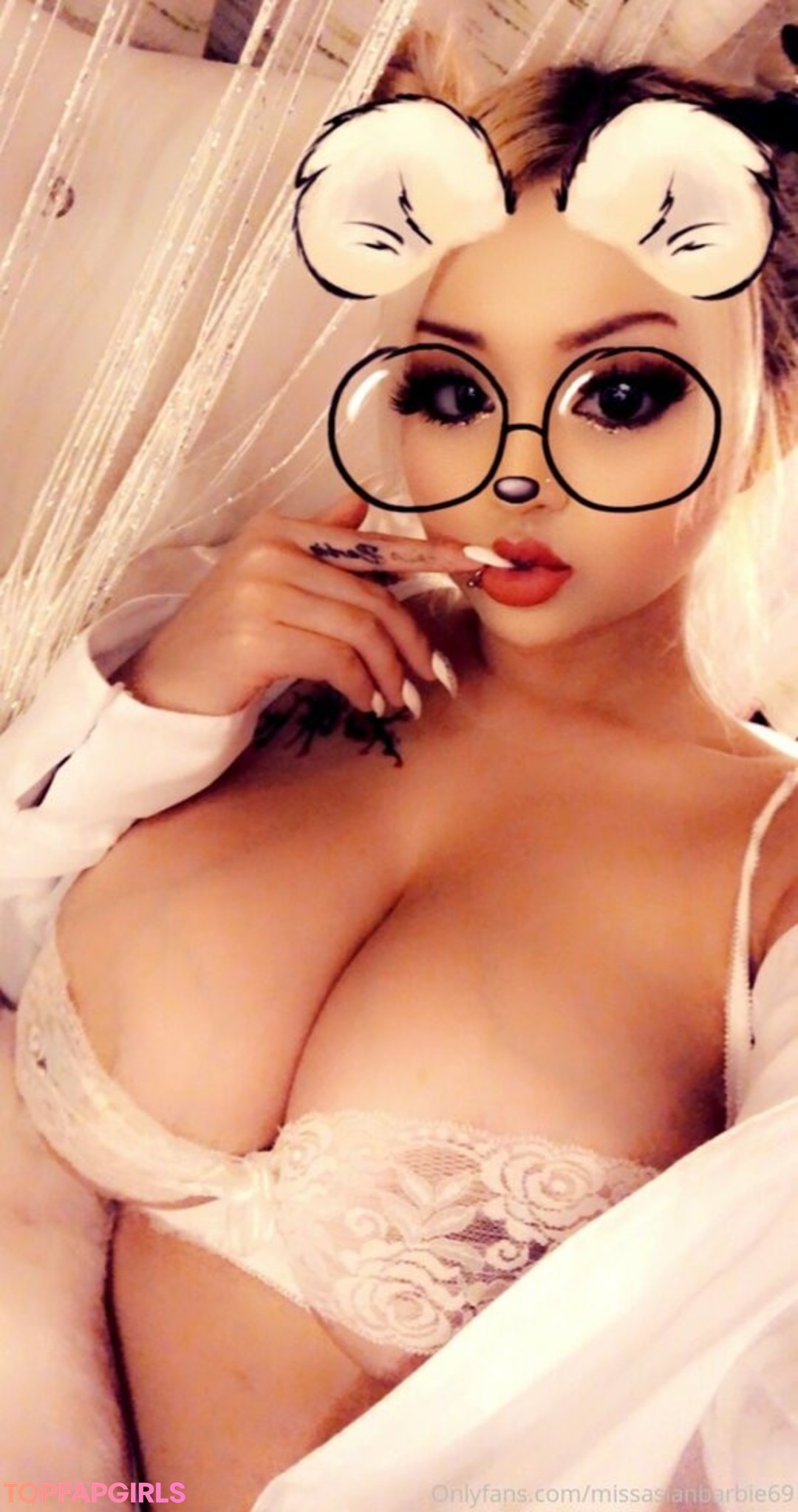 outside onlyfans free naked gallery