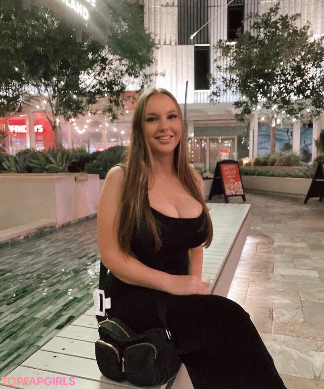 Ella B pretty pornstar image