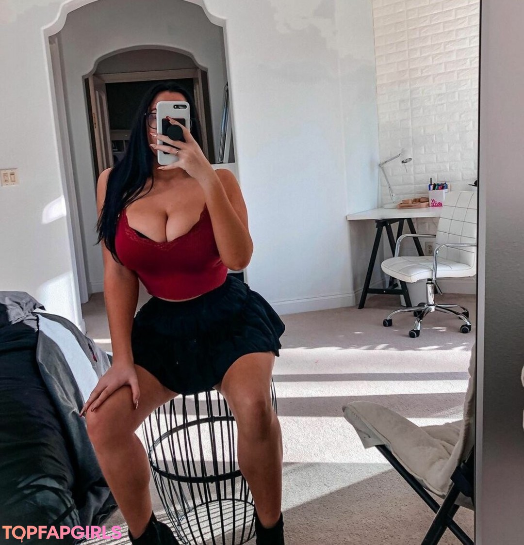 curvy fuck onlyfans free naked archive