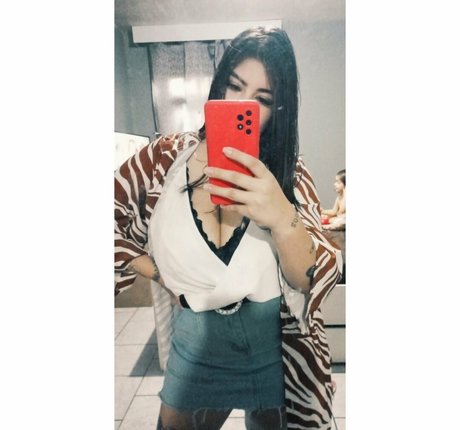 Cyntia K naked actress pic